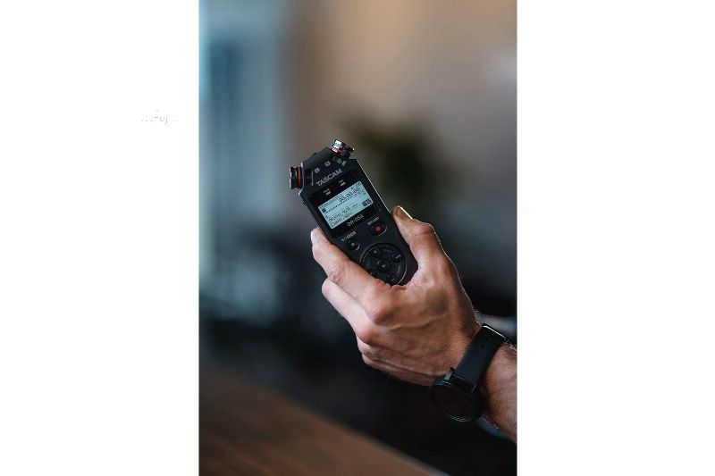 按下放大 TASCAM達斯冠DR-05X攜帶式錄音機 產品照片
